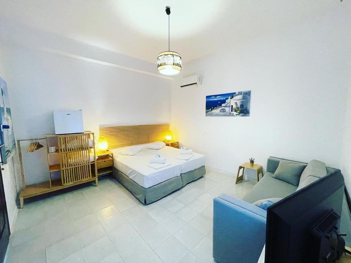 Albatross Hotel Livádi Kültér fotó