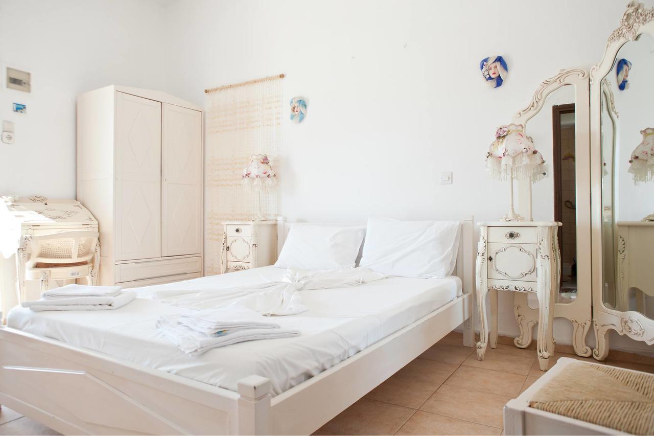 Albatross Hotel Livádi Kültér fotó